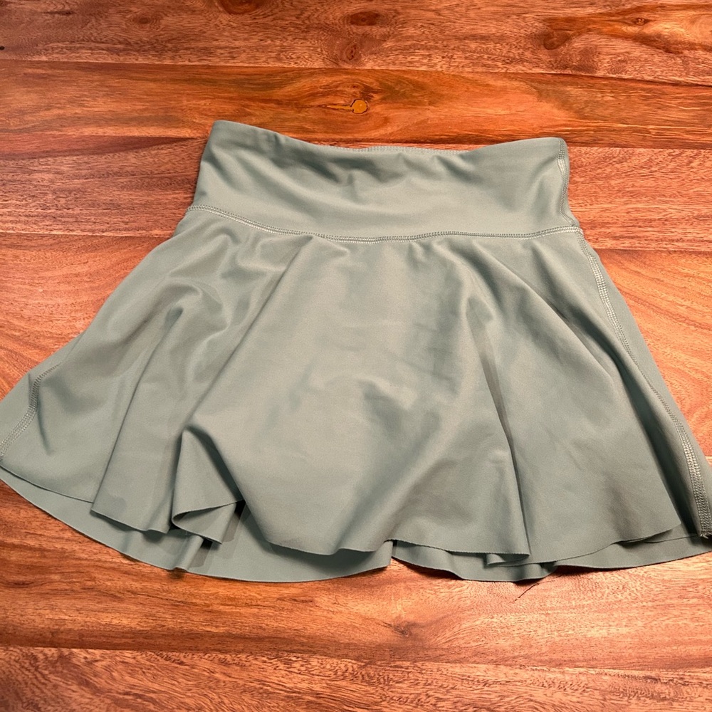 Athletic skirt